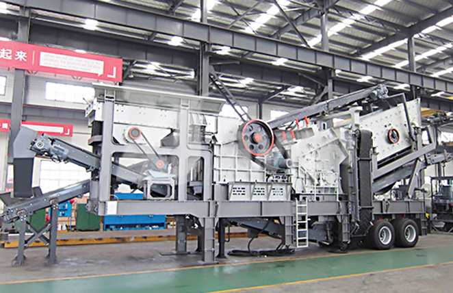 Limestone crushing plant with a capacity of 700 tons an hour